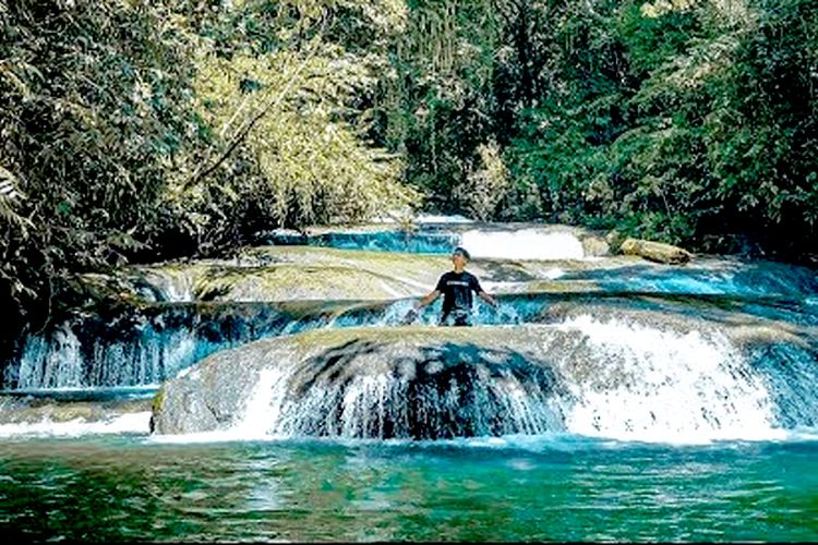 Eksotisnya Wisata Air Terjun Bertingkat Di Aceh Tamiang