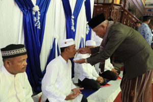 448 Calhaj Aceh Utara Di-peusijuek Jelang Berangkat ke Tanah Suci