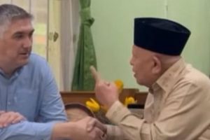 Kakak Pebulutangkis Nomor Satu Dunia Putuskan Masuk Islam Gegara Sering Lihat Ini