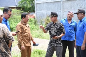 Farid Minta Dinas Terkait Benahi Jaringan Pemipaan Air Bersih di Perumahan Warga
