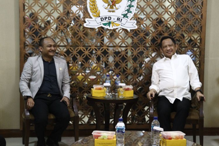 Fachrul Razi Menolak 4 Pulau di Singkil Masuk Sumatera Utara Dalam Rapat Kerja Dengan Mendagri Tito Karnavian