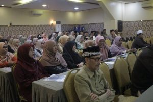 Pelaku Usaha Kuliner di Aceh Besar Ikuti Sosialisasi Sertifikasi Halal Produk