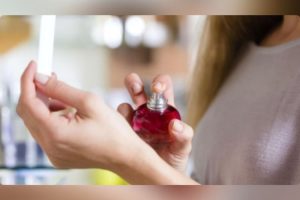 5 Rekomendasi Merk Parfum Unisex Tahan Lama ‘Terfavorit’ Wanginya Awet Seharian?