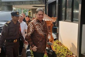 Airlangga Hartarto Diperiksa Kejagung Hampir 13 Jam, Dicecar 46 Pertanyaan