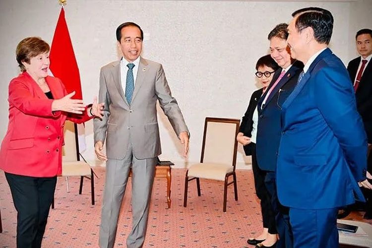 Pertumbuhan Ekonomi Indonesia Jauh di Atas Rata-Rata Pertumbuhan Dunia