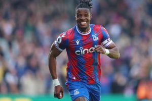 PSG Ingin Datangkan Wilfried Zaha ke Parc Des Princes