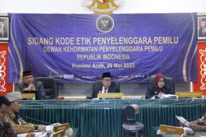 Sidang DKPP Ungkap Ketidakharmonisan para Teradu dengan Staf KIP Aceh Tenggara