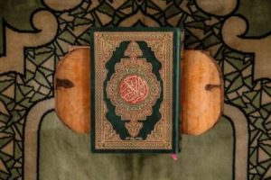 Ini Jawabannya, Al-Qur’an Pernah Menyebutkan Bahwa Manusia Bisa Lebih Sesat (Buruk) dari Hewan Ternak