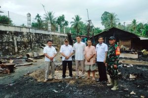 Ketua DPC Partai Gerindra Aceh Tamiang, Salurkan Bantuan Terhadap Korban Kebakaran Blangkandis