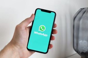 Tutorial Menghilangkan Status Online Meski Sedang aktif di WhatsApp