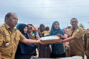 Dukung Program Gammawar TP PKK Aceh untuk Pencegahan Stunting, DKP Bagikan 1,3 Ton Ikan