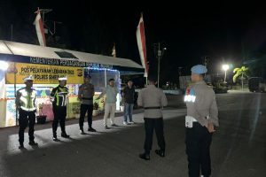 Perwira Pengendali Ambil Apel dan Pengecekan Personel Petugas Operasi Ketupat Seulawah 2023