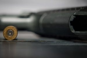 Eks Kombatan GAM Serahkan Senjata AK-47 dan Granat ke Makodim