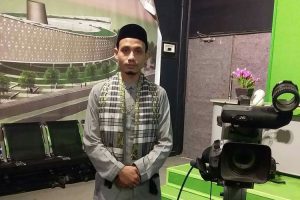 10 Muharram Hari Memuliakan Anak Yatim, Mengapa?