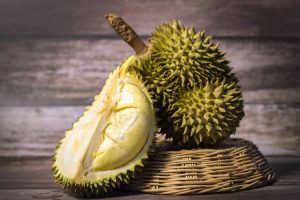 Mengapa Durian Punya Bau yang Menyengat? Ini Penjelasan Ilmiahnya