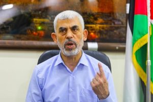 Pemimpin Hamas yang Dijuluki Orang Mati Berjalan oleh Israel, Lahir di Kamp Pengungsi Gaza, Ini Sosoknya