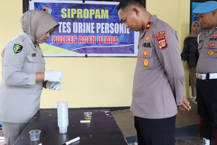 Cek Urine Personil Secara Dadakan, Wakapolres Aceh Utara Temukan ini