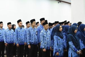 Cek Rekening! Gaji ke-13 PNS Mulai Cair