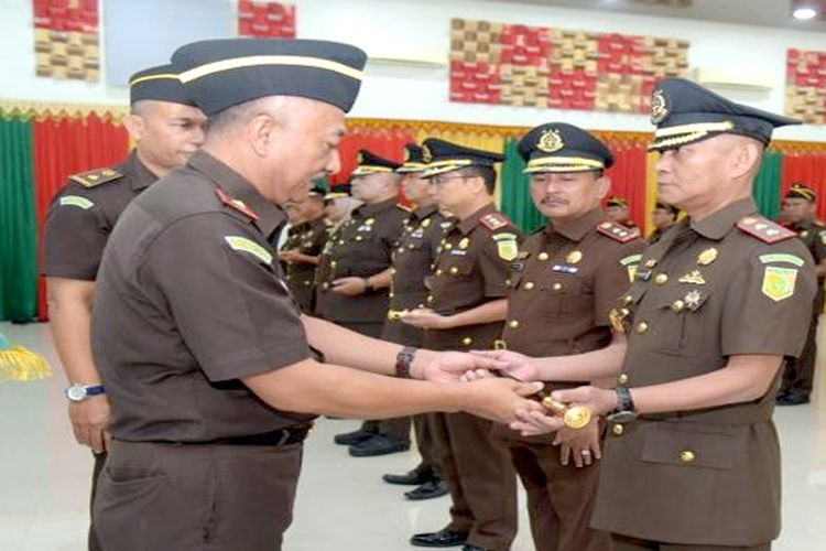 Enam Kajari di Aceh Dilantik, Ini Pesan Kajati