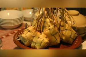 Cara Membuat dan Memasak Ketupat Lebaran Idul Fitri, Empuk dan Legit!