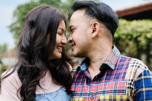Ikuti Jejak Suaminya Ruben Onsu, Sarwendah Kini Tambah Lapak di Shopee Live