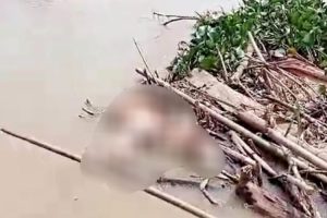 BREAKING NEWS – Sosok Mayat Ditemukan Mengapung di Sungai Subulussalam
