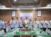 Sekda Nasir Dorong KPI Aceh Susun Regulasi Pengawasan Konten Media Sosial