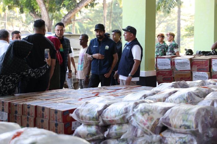 Mualem Pantau Langsung Distribusi Bantuan ke Aceh Utara, Sebut Kebutuhan Helikopter